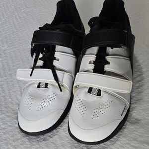 Reebok Men's Black and White Training Shoes